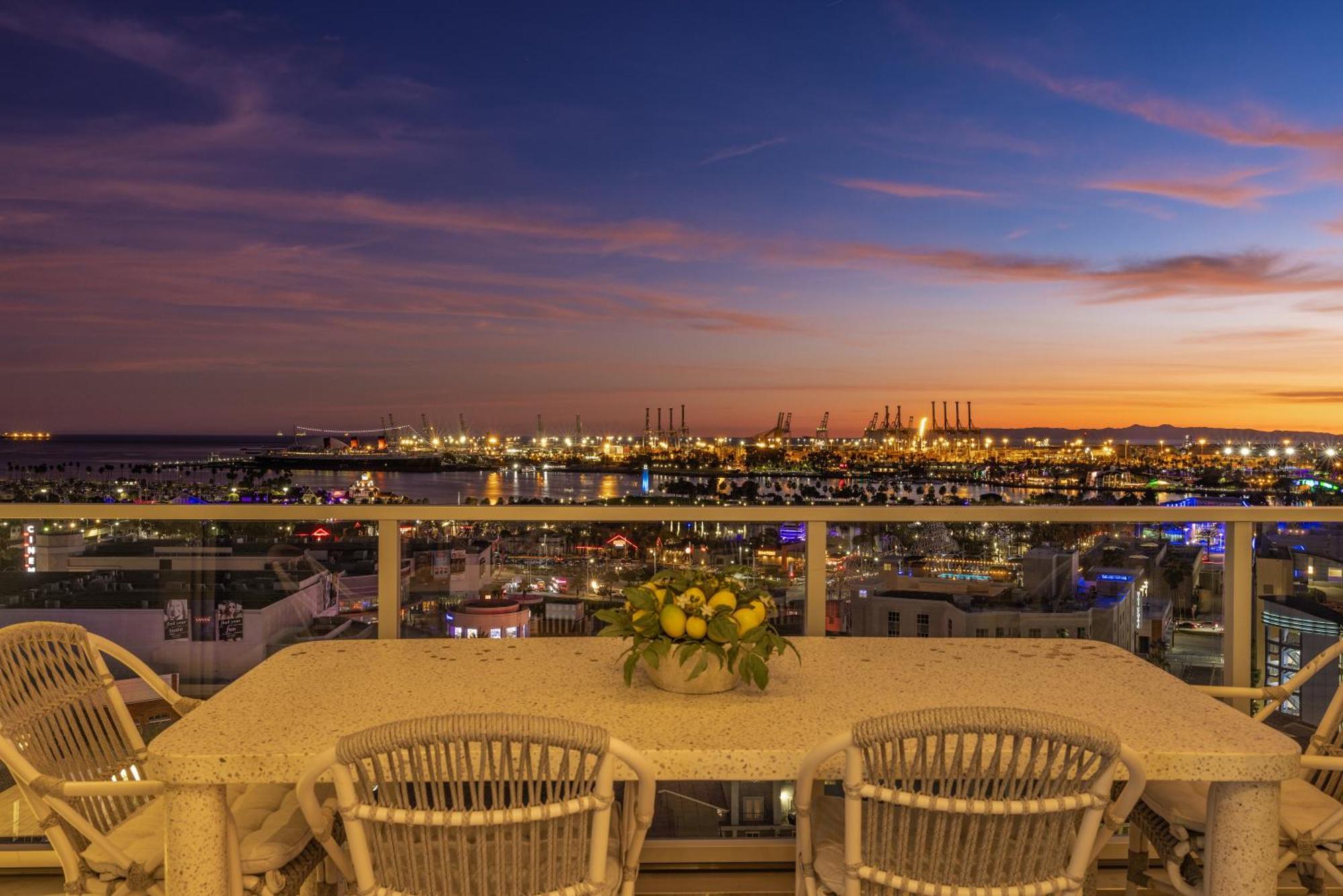 @ Marbella Lane - Penthouse W/ City & Ocean Views Long Beach Exteriér fotografie