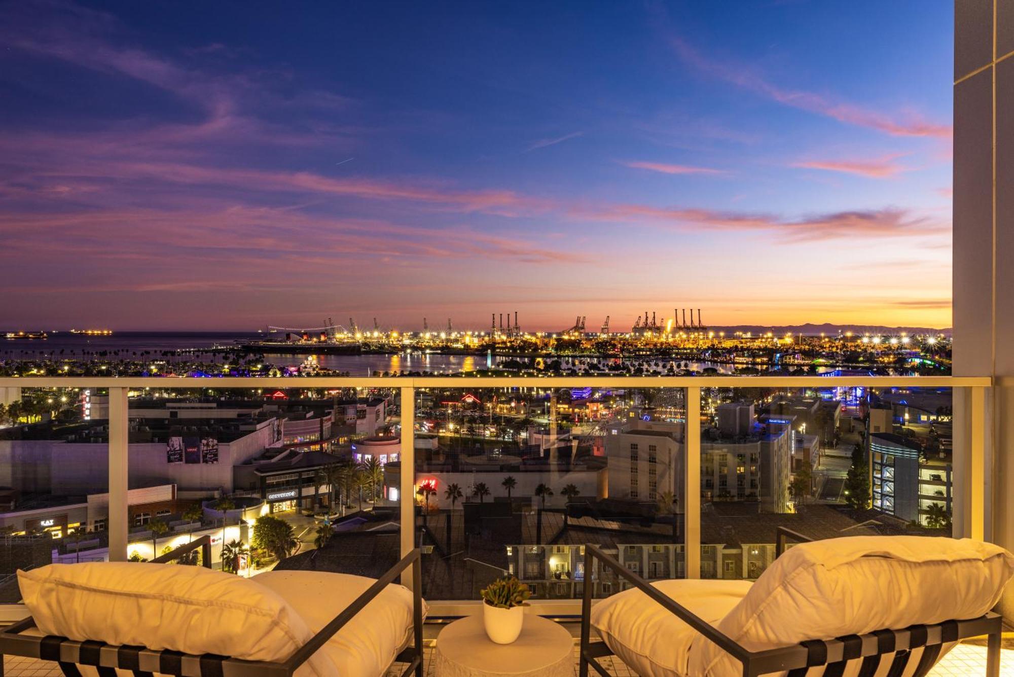 @ Marbella Lane - Penthouse W/ City & Ocean Views Long Beach Exteriér fotografie
