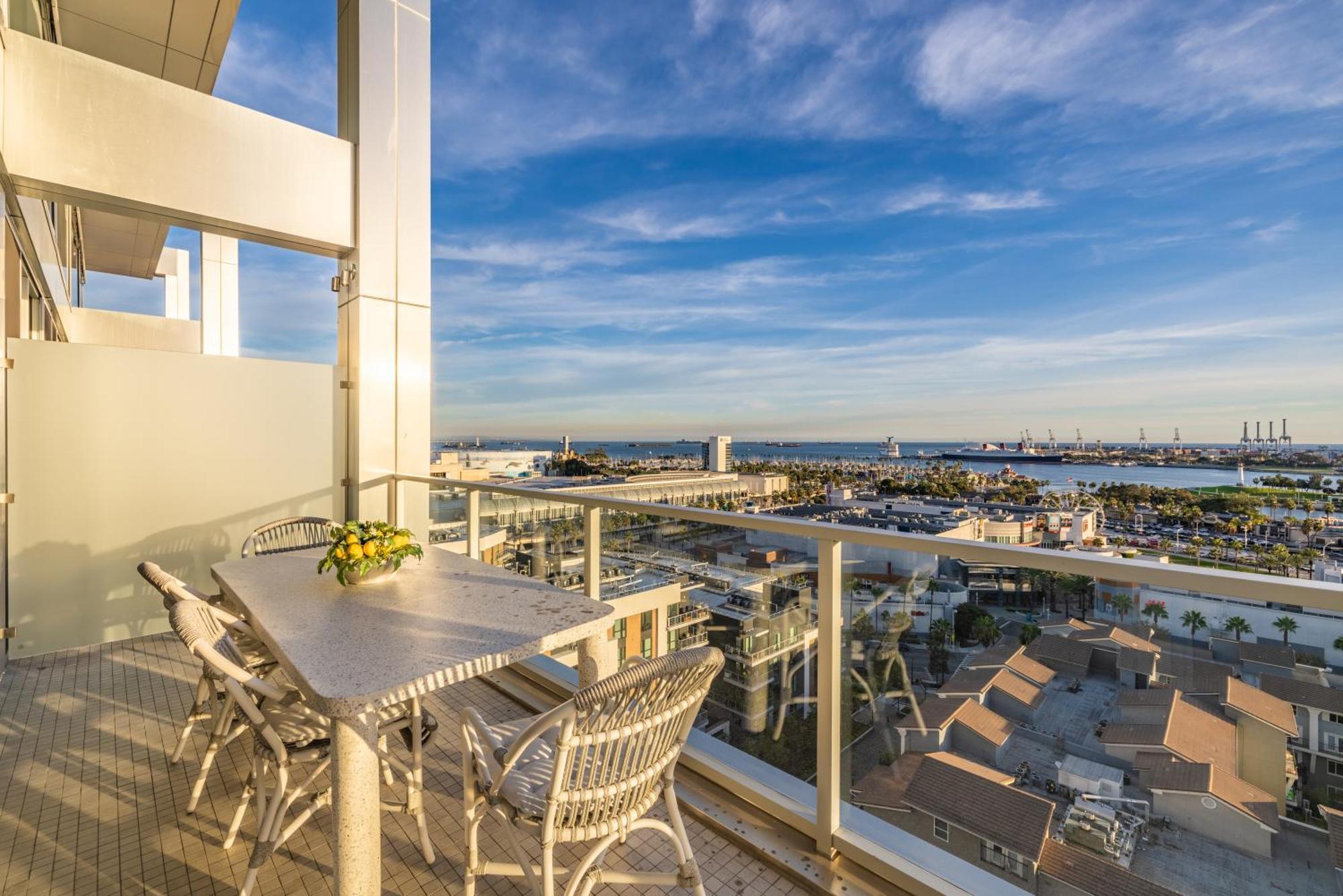 @ Marbella Lane - Penthouse W/ City & Ocean Views Long Beach Exteriér fotografie