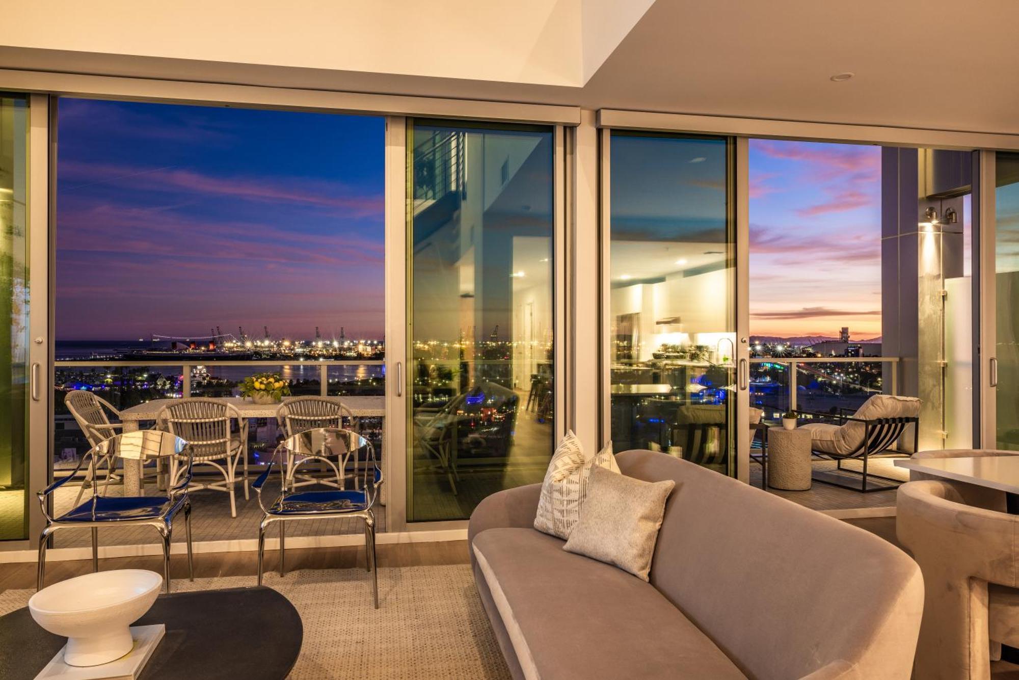 @ Marbella Lane - Penthouse W/ City & Ocean Views Long Beach Exteriér fotografie