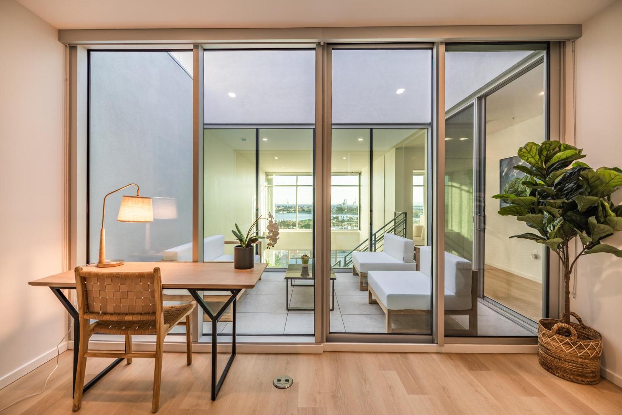 @ Marbella Lane - Penthouse W/ City & Ocean Views Long Beach Exteriér fotografie