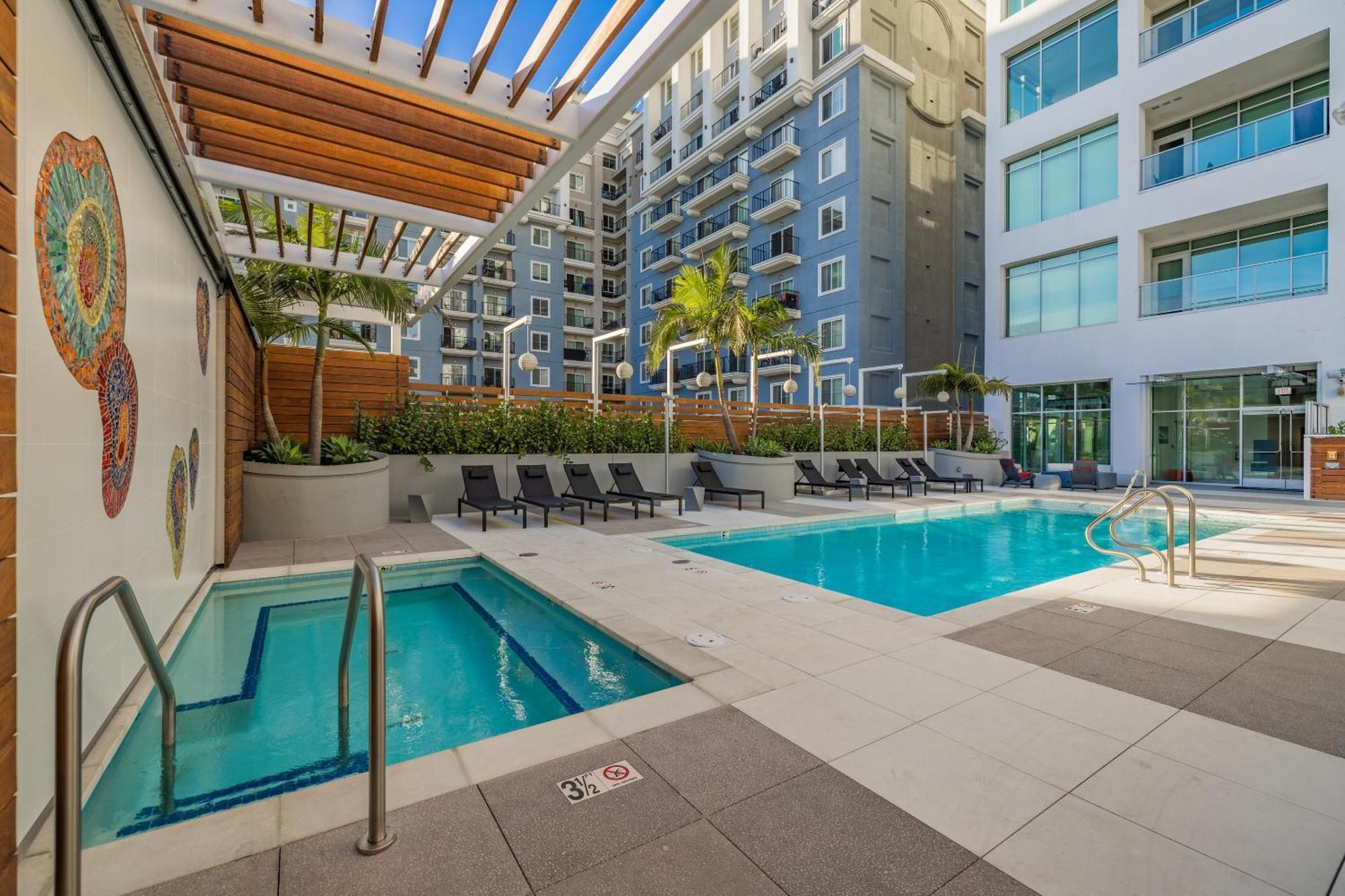 @ Marbella Lane - Penthouse W/ City & Ocean Views Long Beach Exteriér fotografie